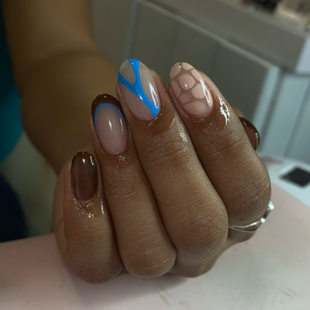 Cut Down at Nailsbyneni in Waukegan, IL