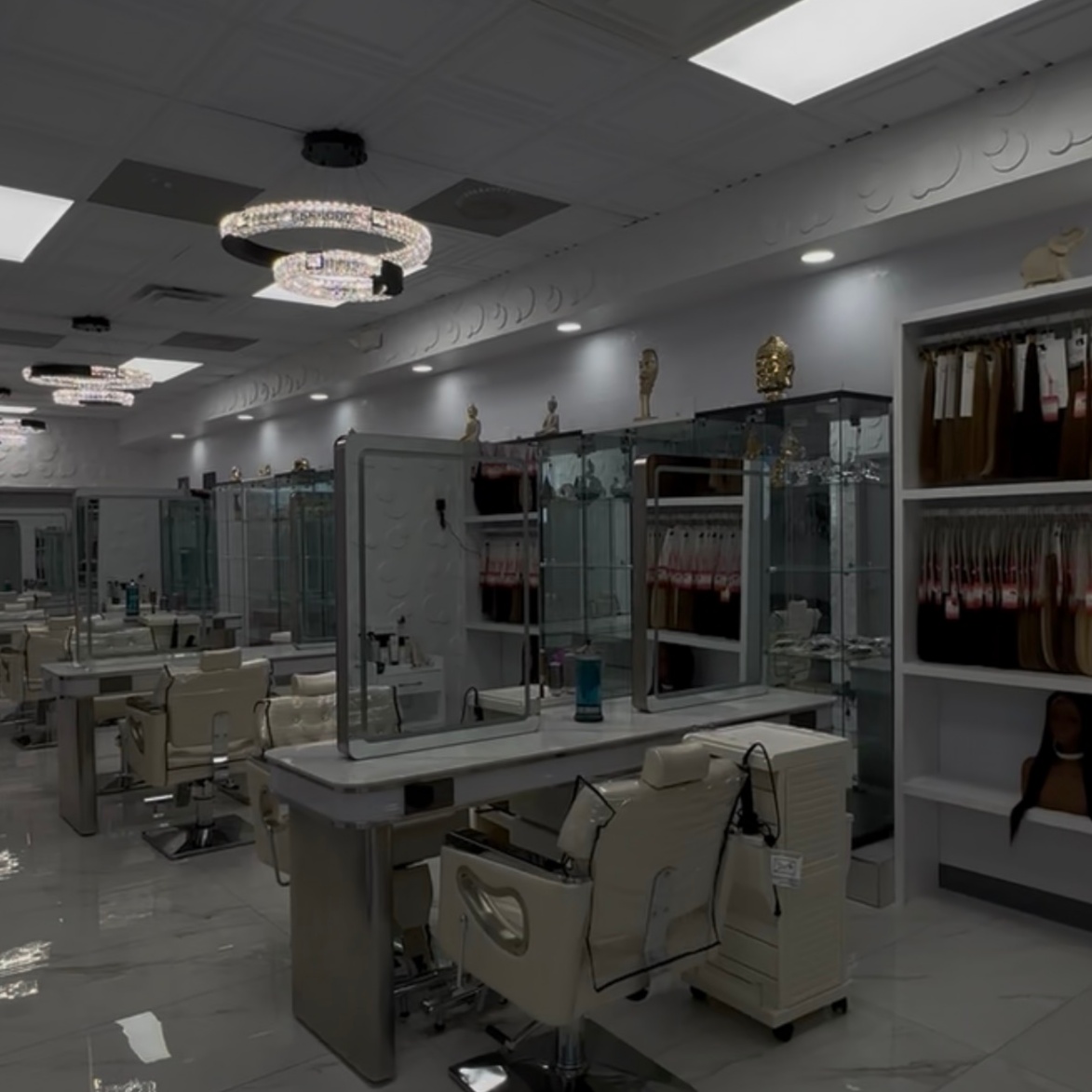 Women's hair cut + wash and style at GLAMOUR BEAUTY SALON & SPA in el paso, TX