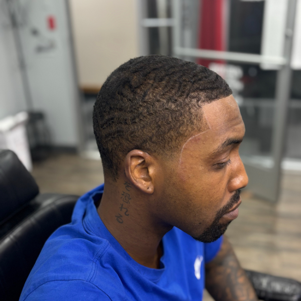 Adult Haircut at Royal Roots in Oak Park, MI