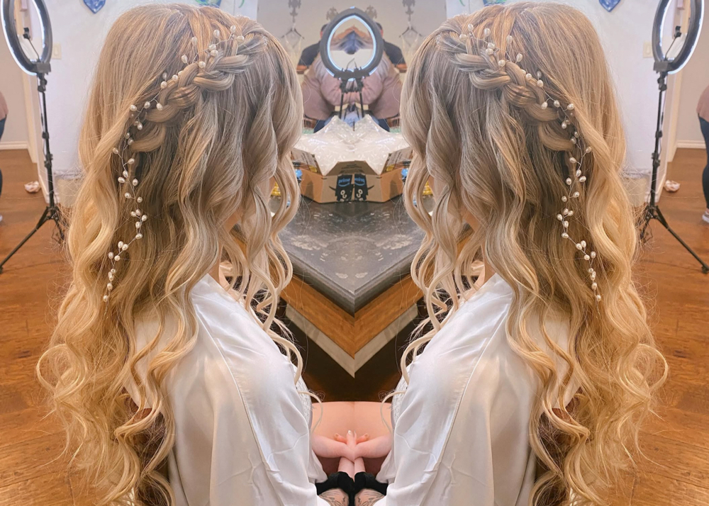 Updo/ Half Up