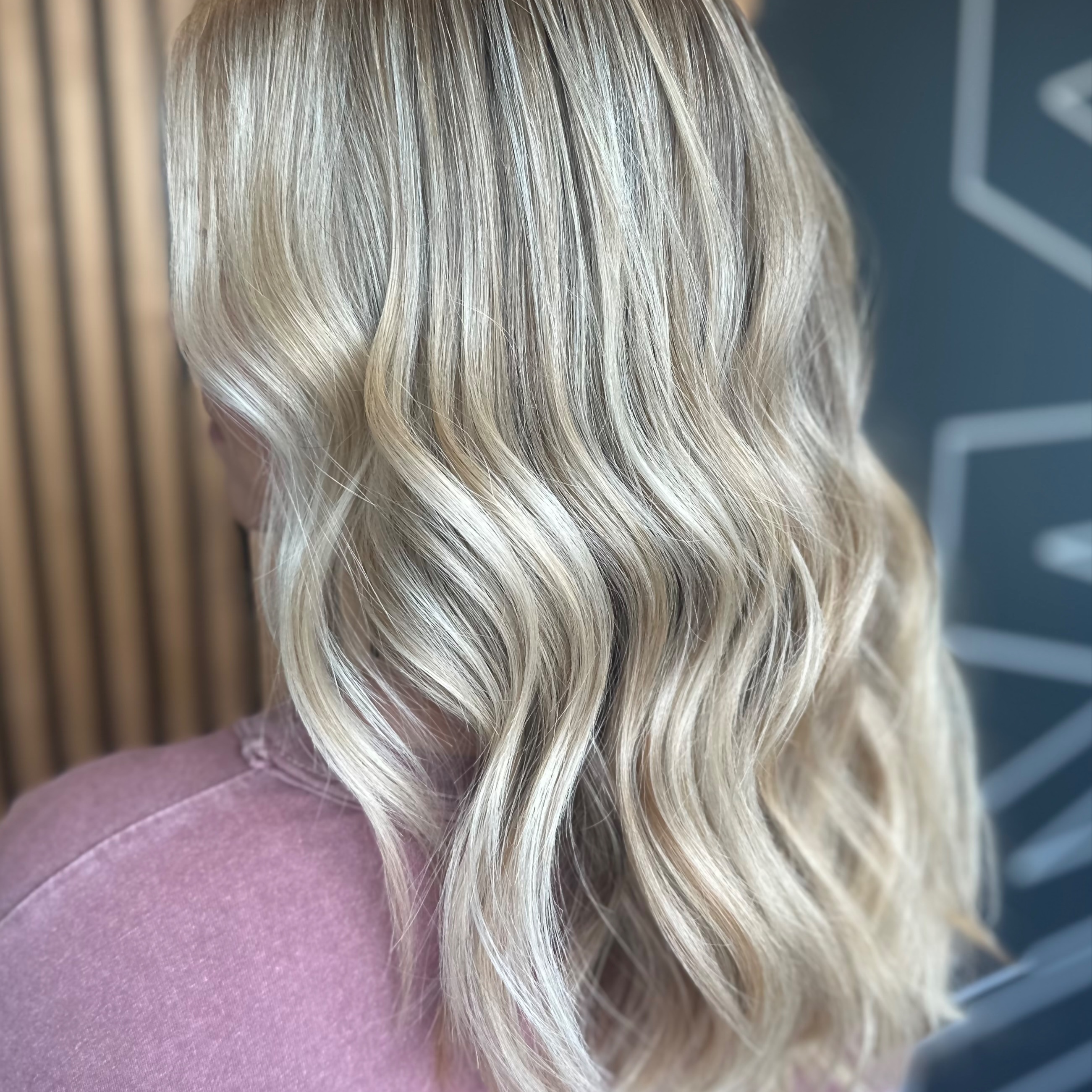 Full Blonding Maintenance