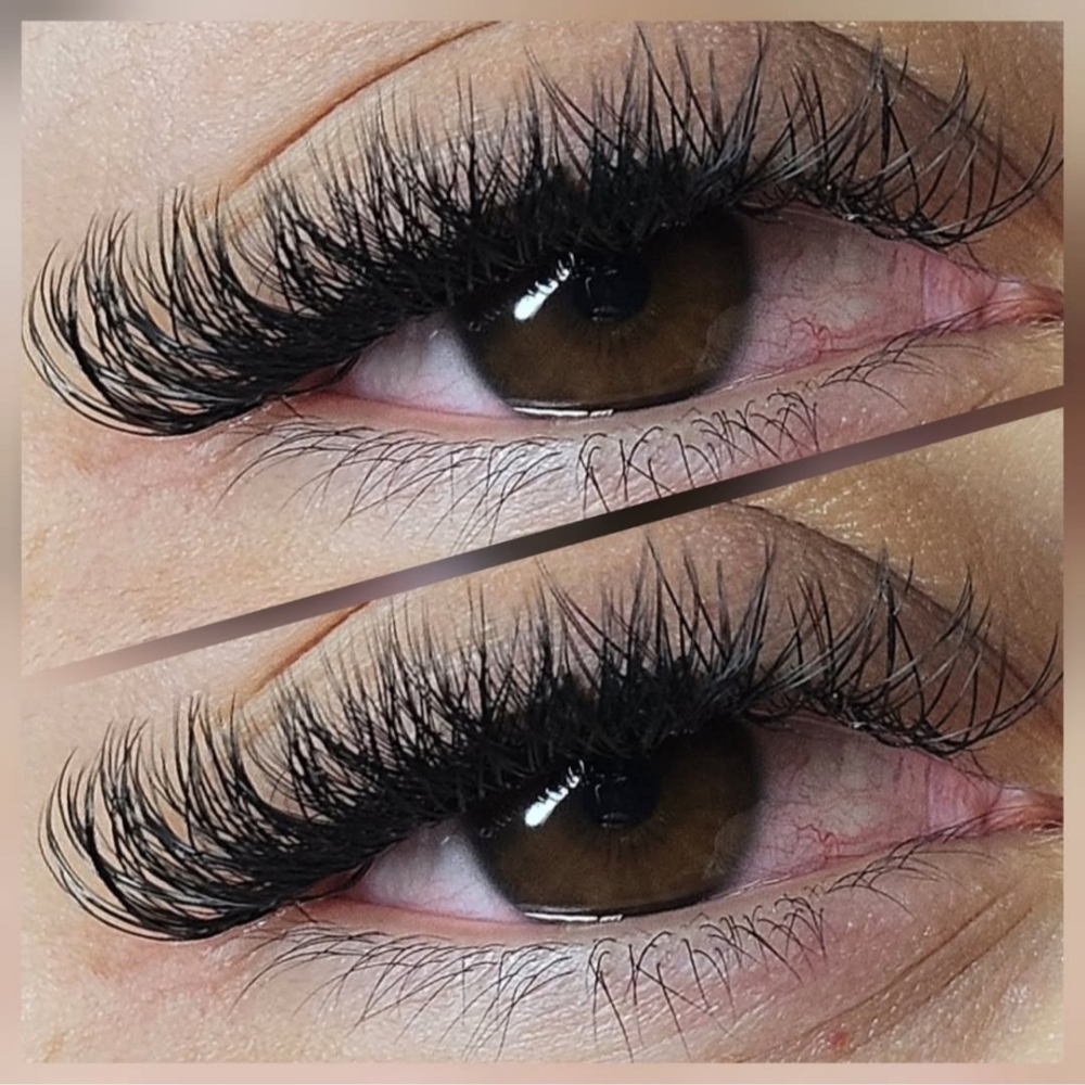 𝐇𝐲𝐛𝐫𝐢𝐝 𝐋𝐚𝐬𝐡 𝐒𝐞𝐭 at Dazed Artistry in Mundelein, IL