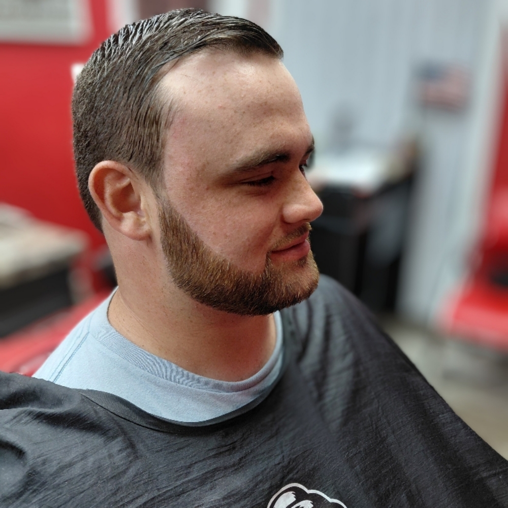SWAG CUSTOM CUT & BEARD Design at S.W.A.G GENTLEMEN'S BARBERSHOP in CHIEFLAND, FL
