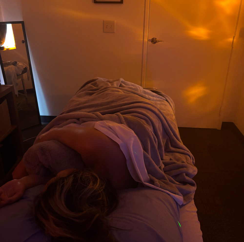 1 Hour Massage at Right Therepy in Redlands, CA