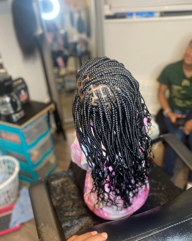 Kid Knotless (SMALL)