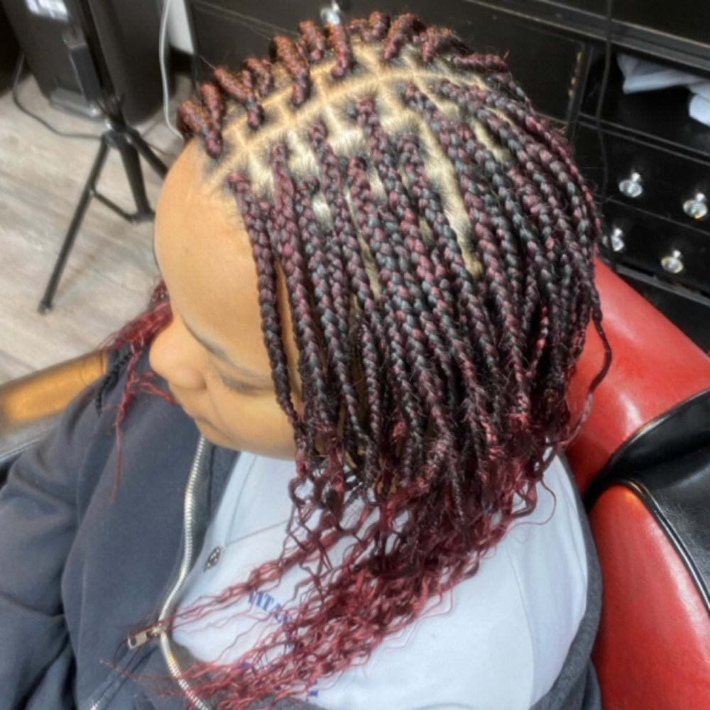 Box Braids at Tishabeautynhair in Lorain, OH