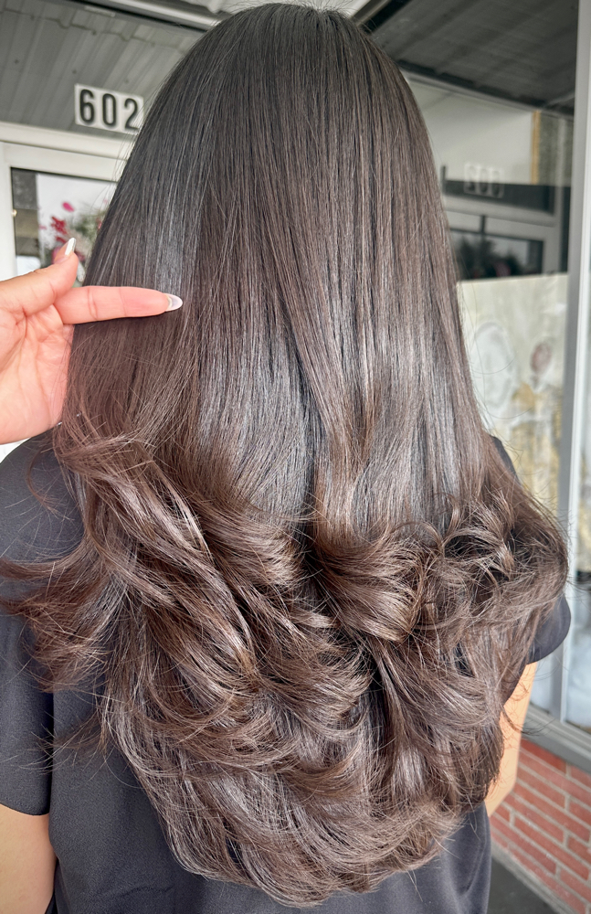 Shampoo & Style