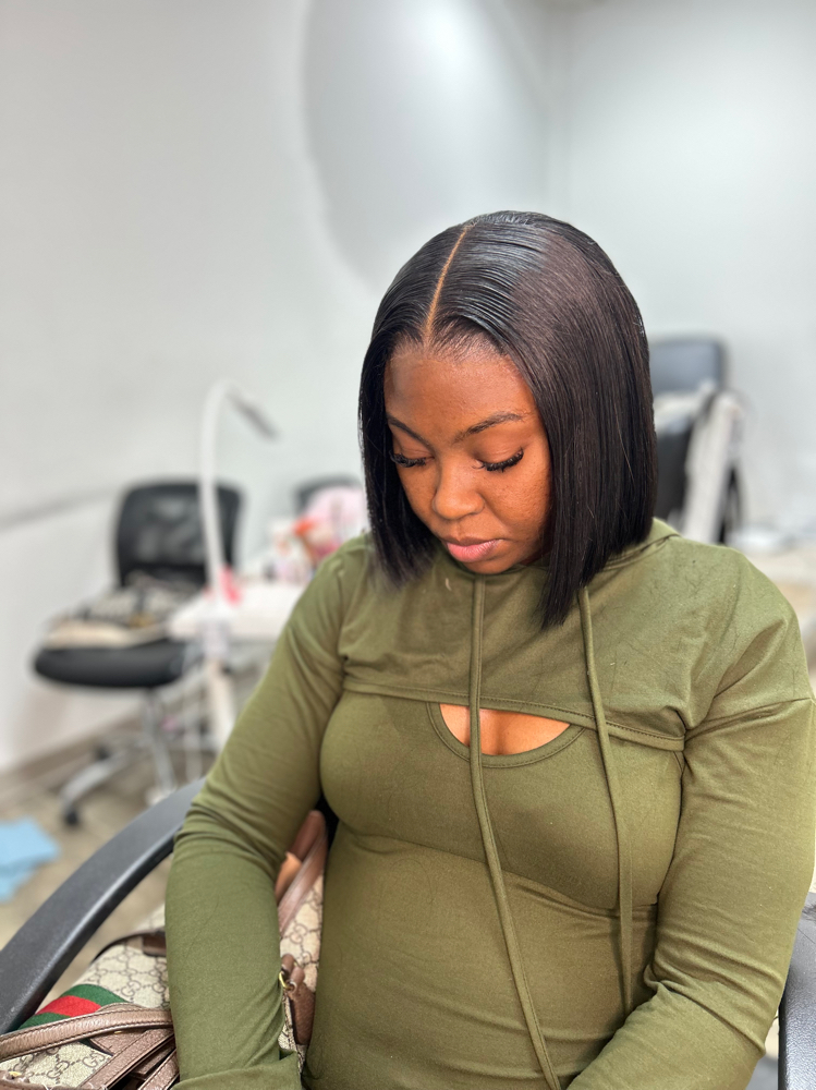 Closure Bob Quickweave