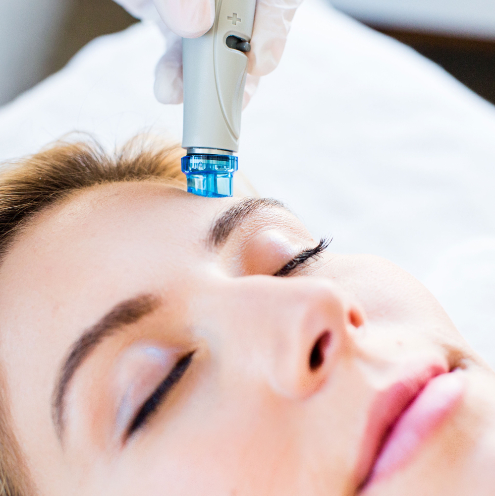 Clarifying Hydrafacial (Teen)