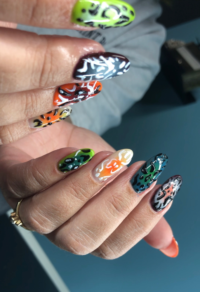 Hurricane Freestyle Builder Mani