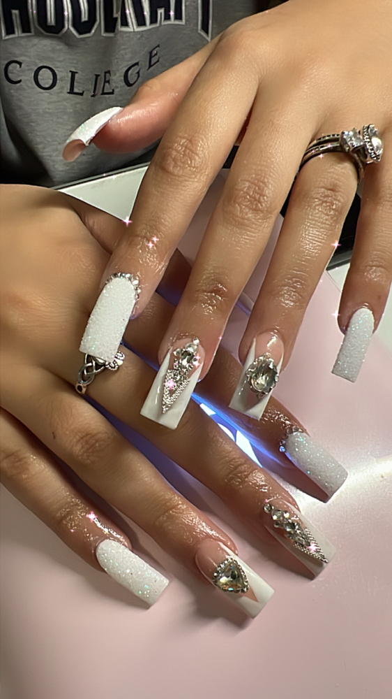 Freestyle Nails (short/medium)