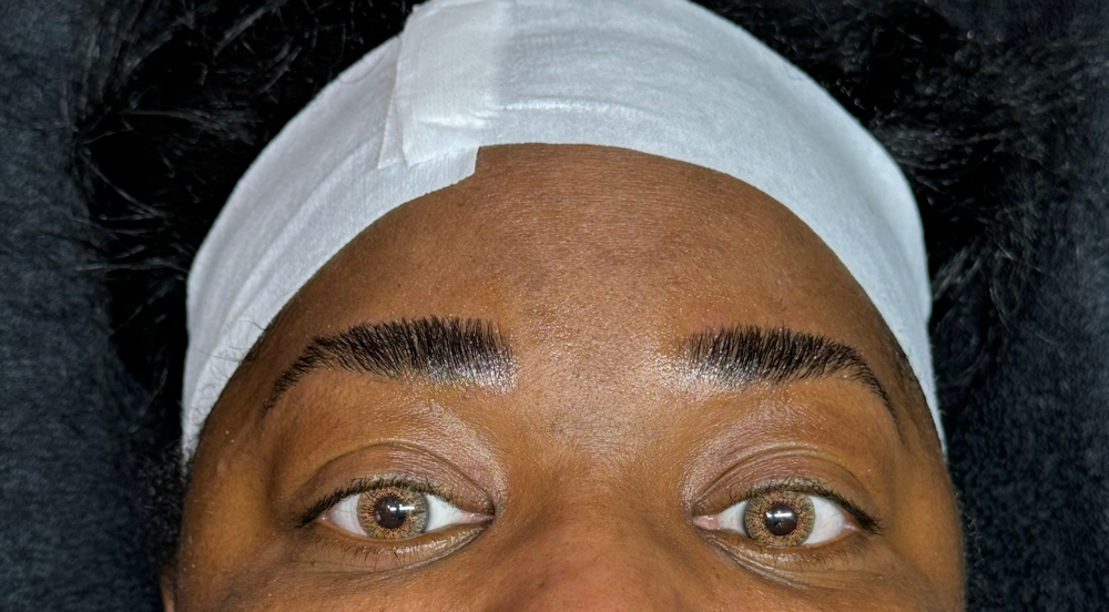 Eyebrow Lamination