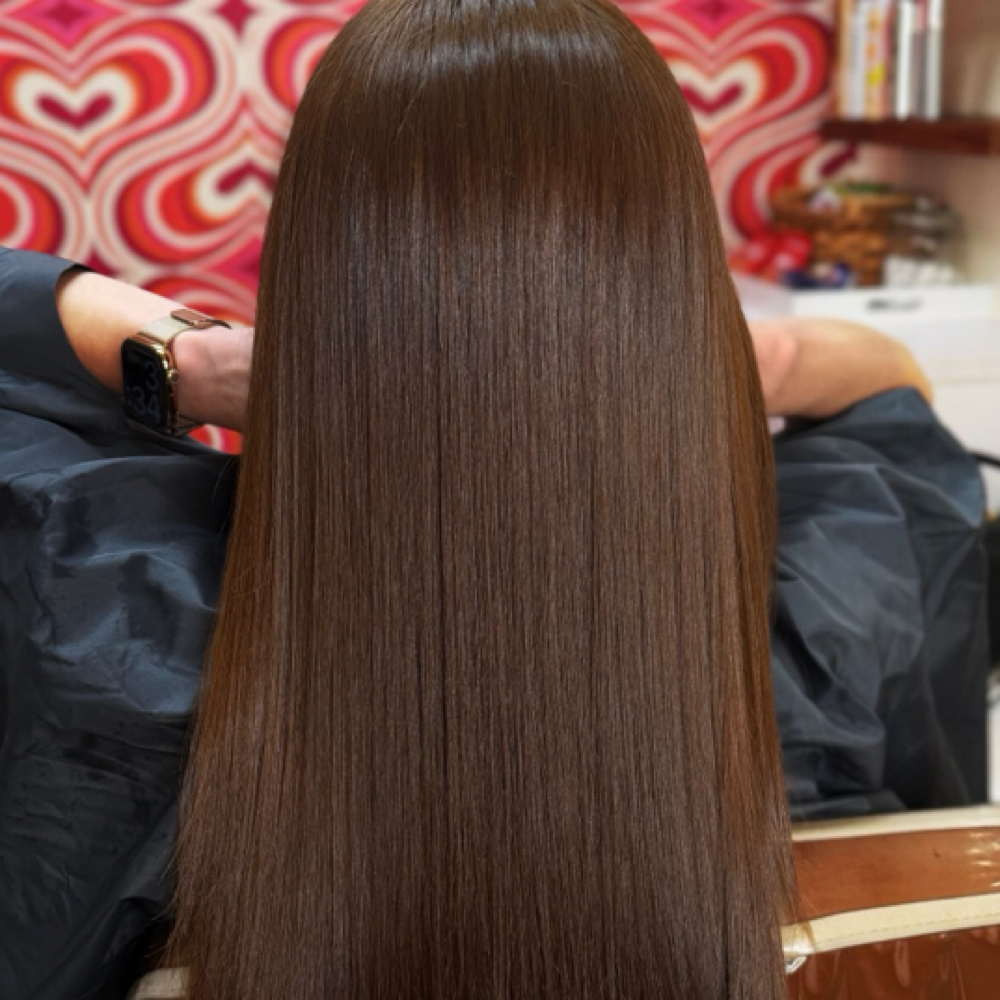 QiQi Treatment at Iridescent Salon in Atlanta, GA