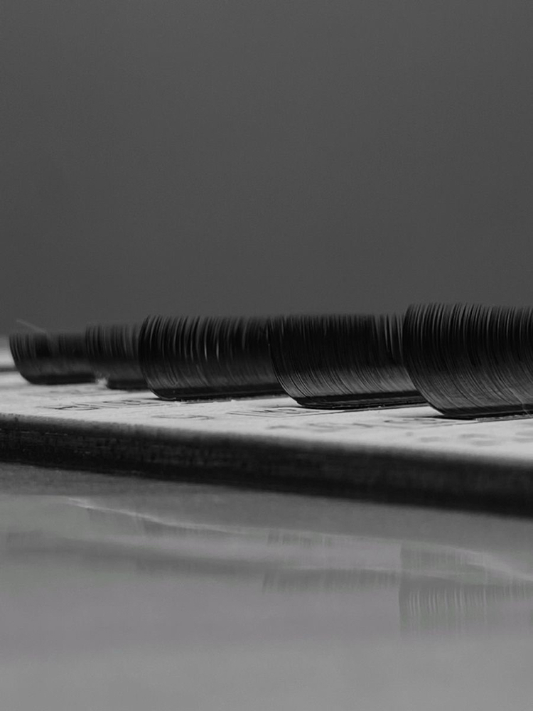 Lash Extension Removal
