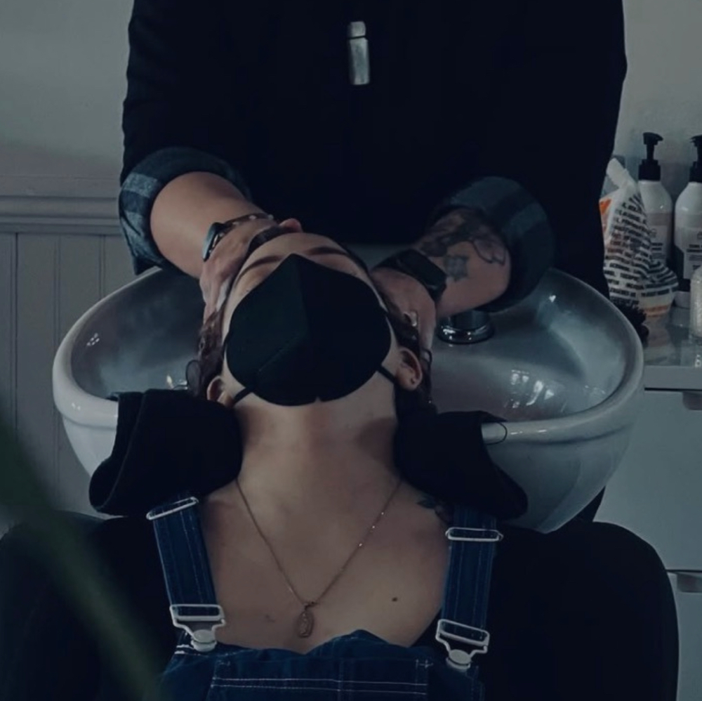 1 Hour Scalp Massage at Autonomy Salon And Wellness in Richmond, VA