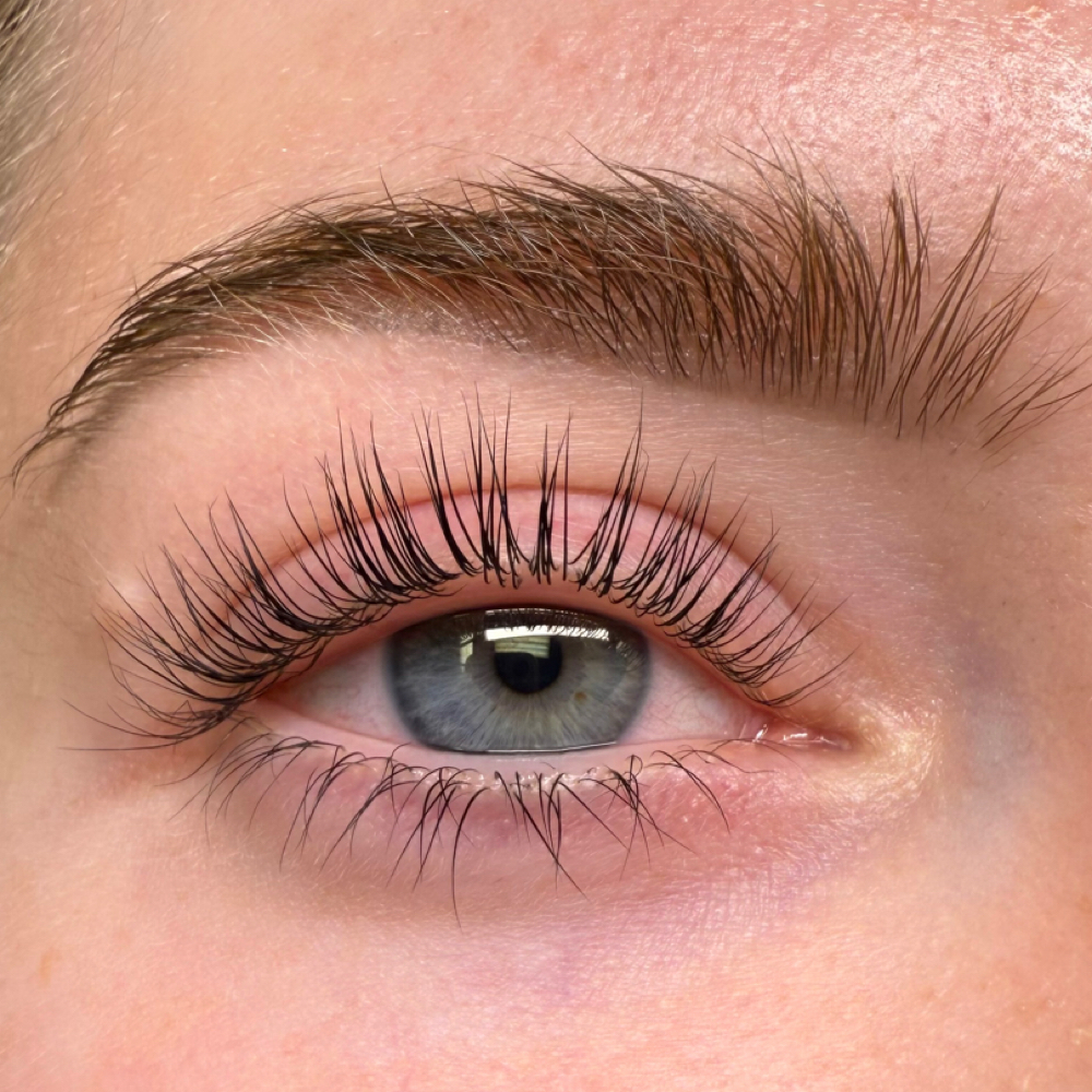 Virtual Lash Lift Consultation at Yaz The Beauty Pro in Chicago, IL