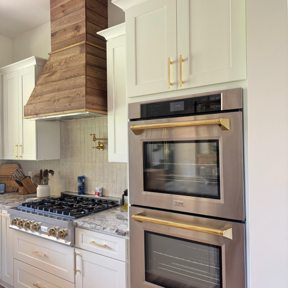 Oven Cleaning at Neat Nest LLC in knoxville, TN