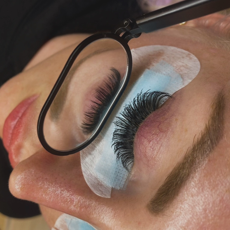 Volume Lash Extensions