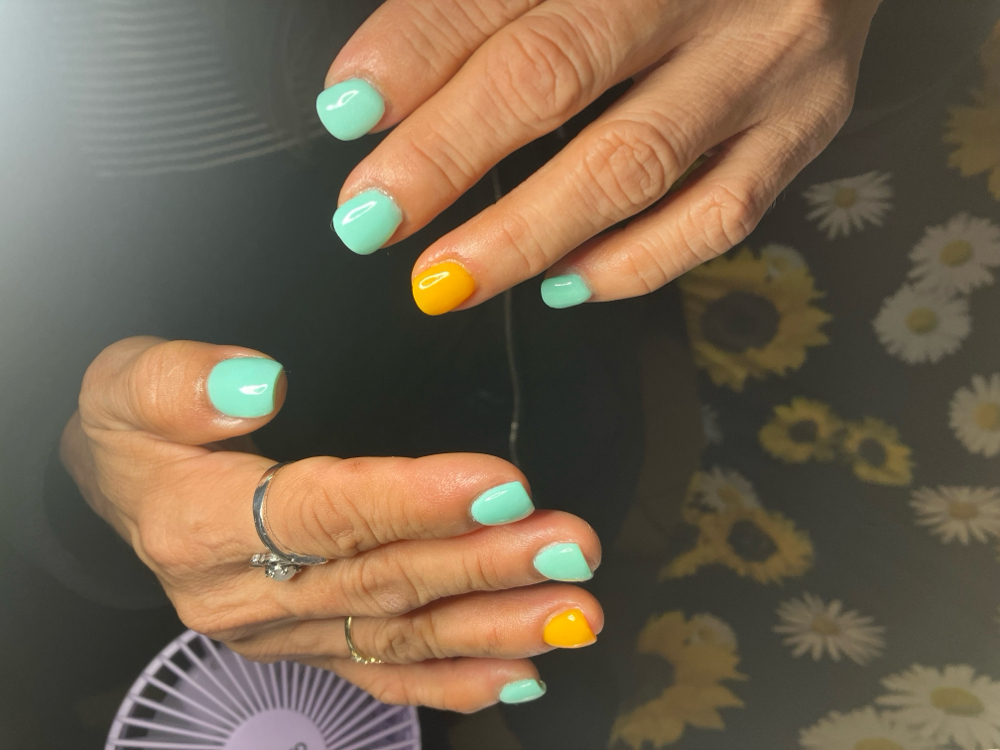 DIP Nails