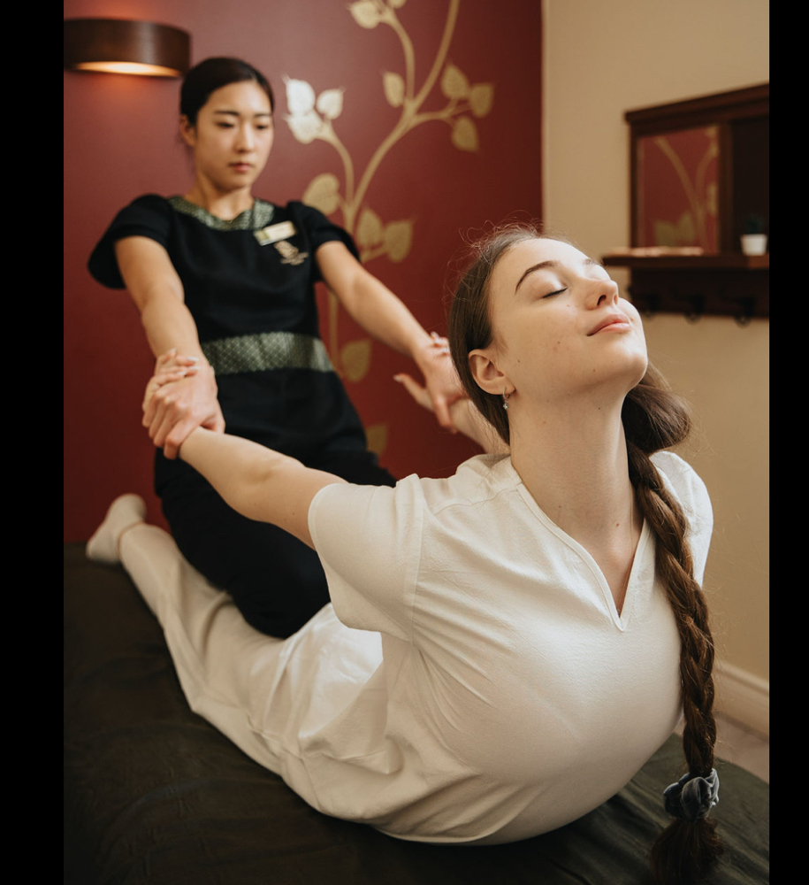 60 min Thai Massage on the table