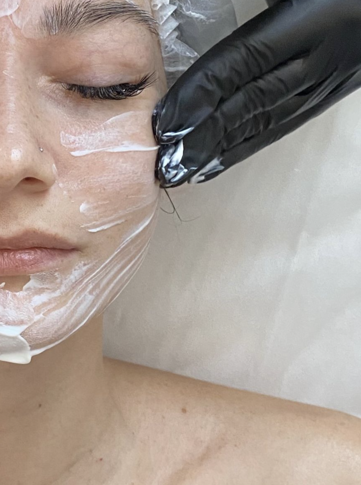 Deep Pore Cleansing Facial