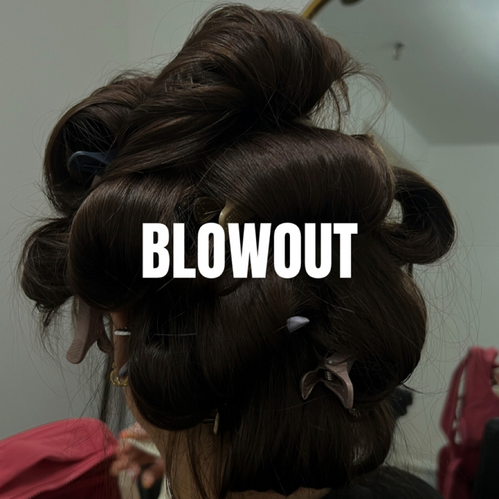 Blowout at Rae Dawn Hair in Bowling Green, KY