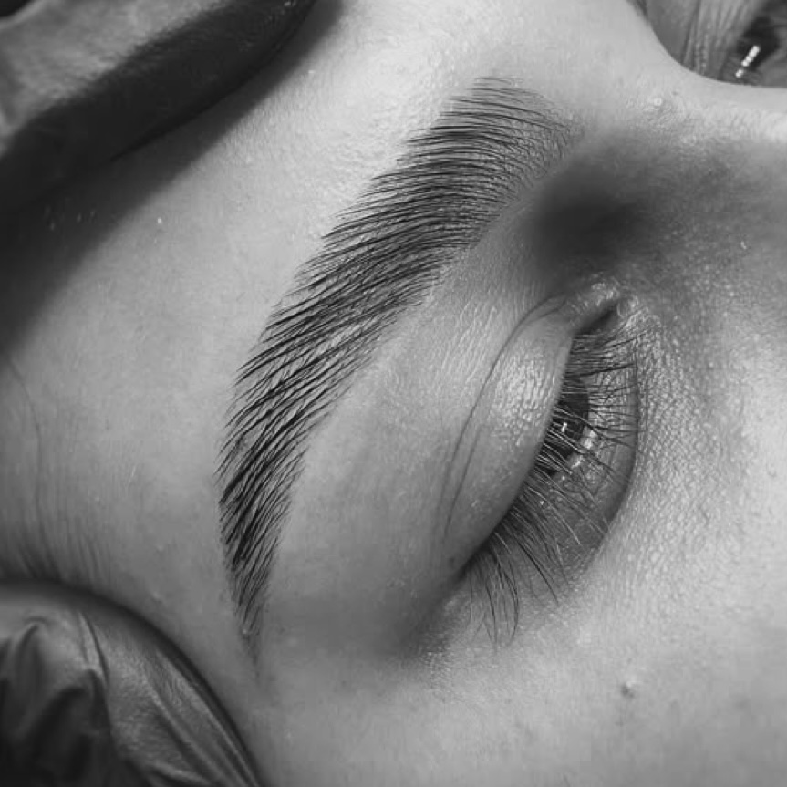 Brow wax + Tint + Lamination