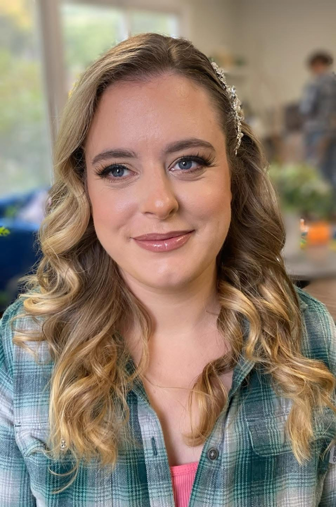 Hairstyle And Makeup Package