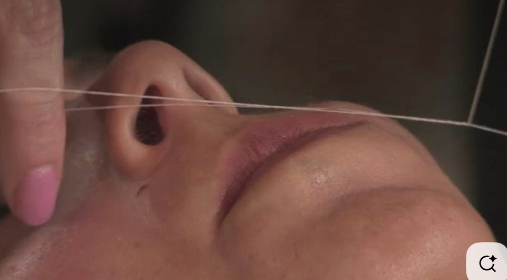 Upper Lip & Chin Threading