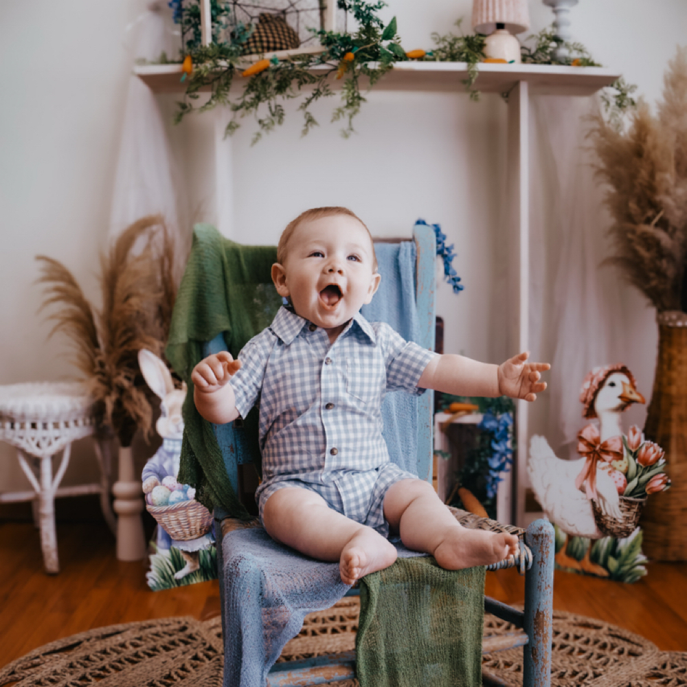 Easter Minis at Mckenzi Taylor Photography in Springfield Mo, MO