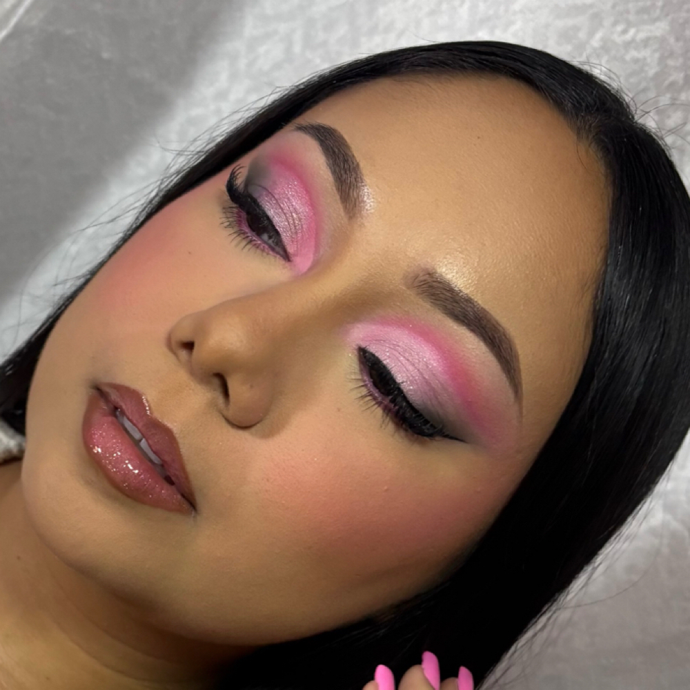 Full Face Makeup at Luminous Lashes By Sabrina in San Antonio, TX