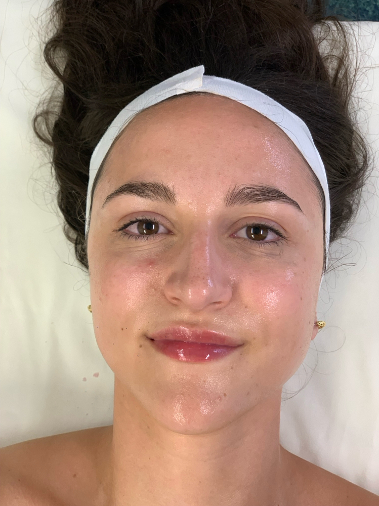 Glass Skin Facial