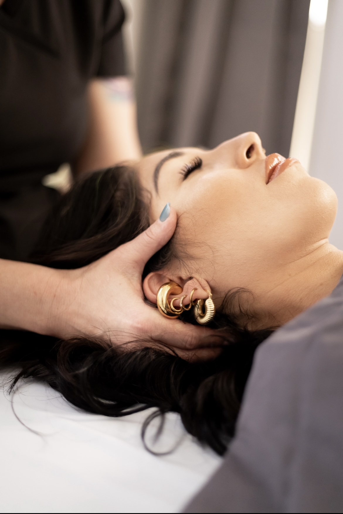 30 Minute Migraine relief Massage