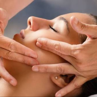 Mukha Rasa Samvahana Therapy (face) at Kerala Ayurveda Panchakarma Center LLC in brandon, FL