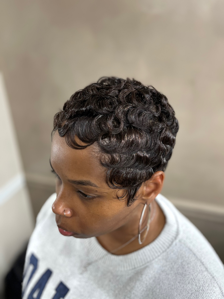 Cut And Style at On Set Beauty Salon in Blue Ash, OH