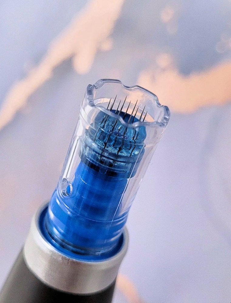 Microneedeling