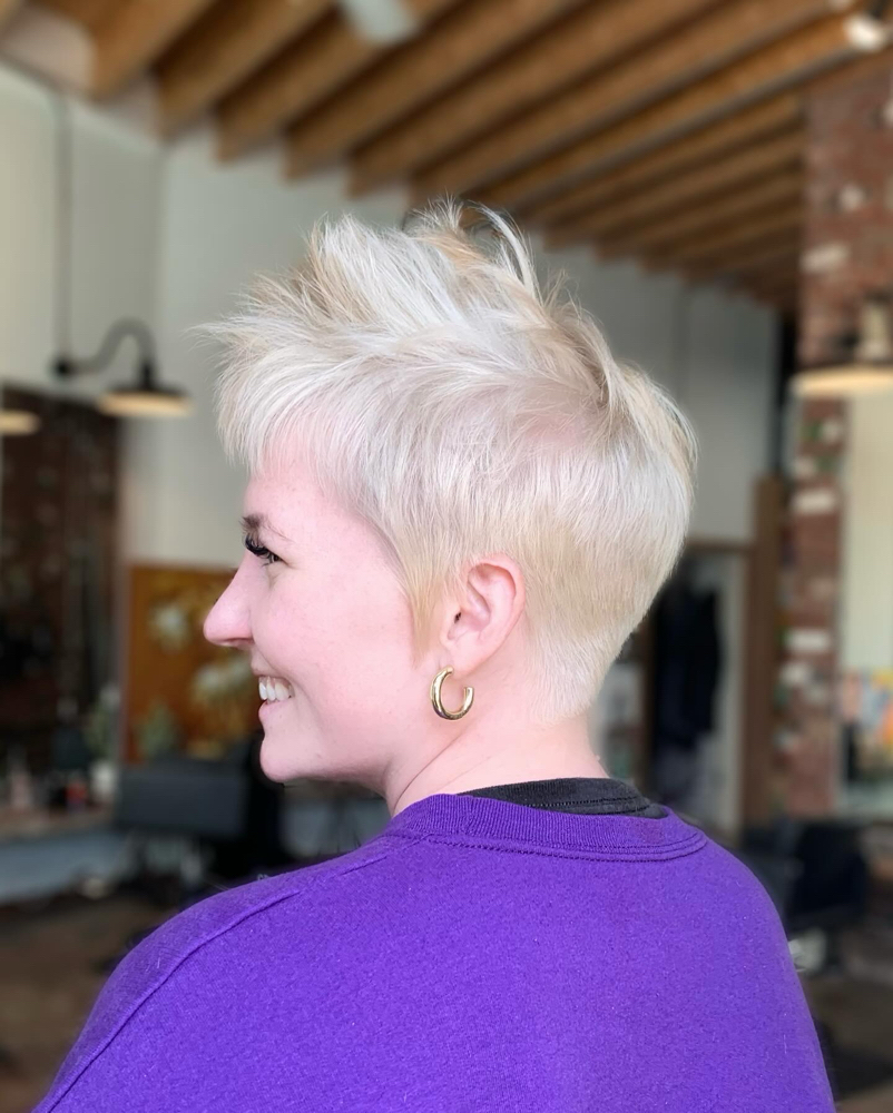 Haircut & Style