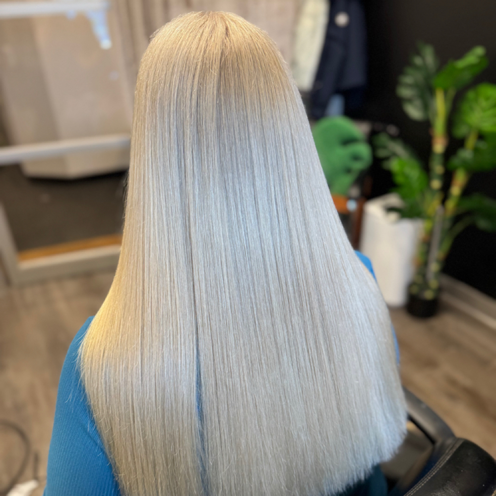 Total blonde at Jackie florea in Beavercreek, OH