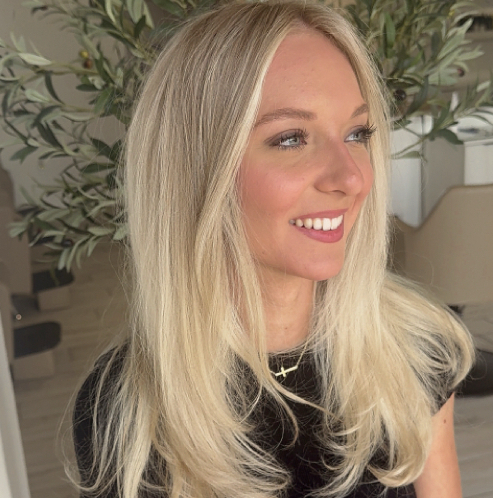 Signature Blowout | 1 Row Extension at Beauty Layne in Lake City, FL