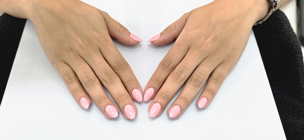 Dip Manicure