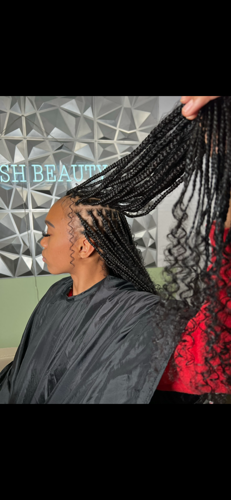 Small Boho Knotless Braids