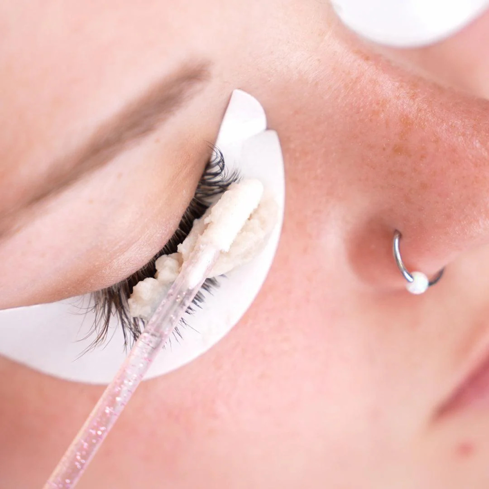 Eyelash Extension Removal