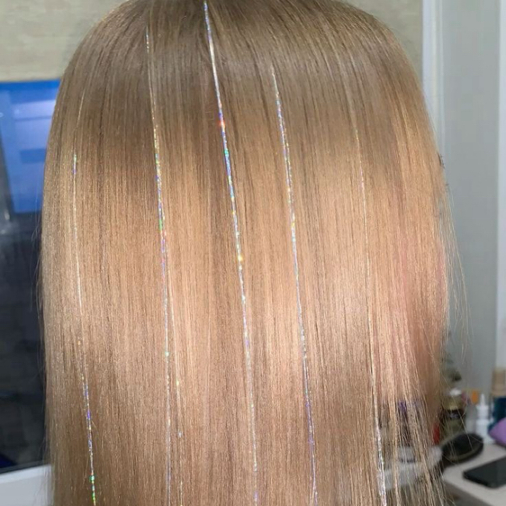 Hair Tinsel at 𝗟𝗔𝗦𝗛 𝗠𝗢𝗡𝗘𝗬 𝖯𝖱𝖮 𝖠𝖱𝖳𝖨𝖲𝖳𝖱𝖸 in Medford, NY