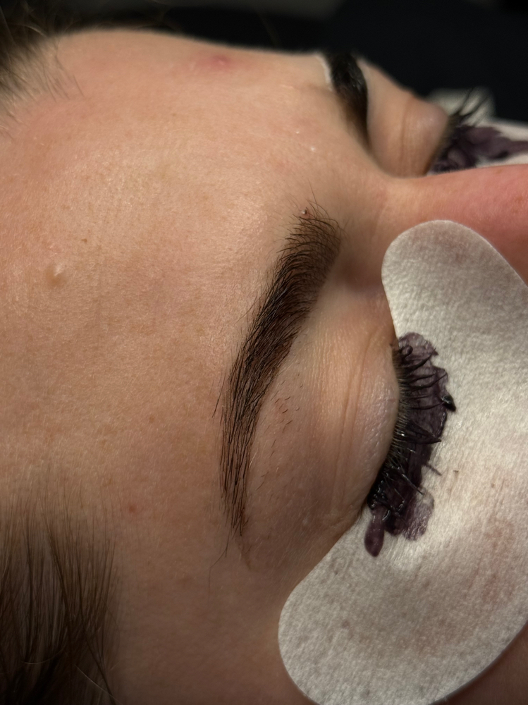 Eyelash Tint