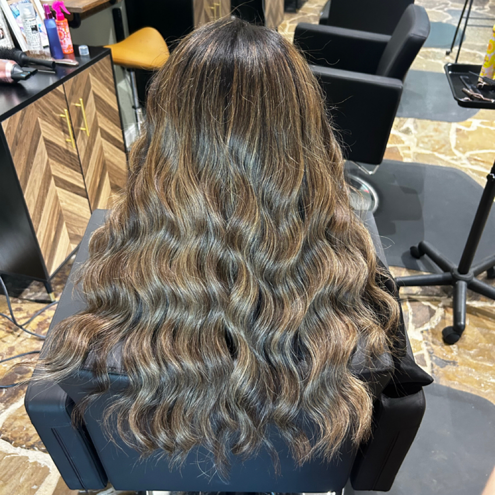 Wash & Style at Sun & Strand by Cheyenne in Gainesville, TX