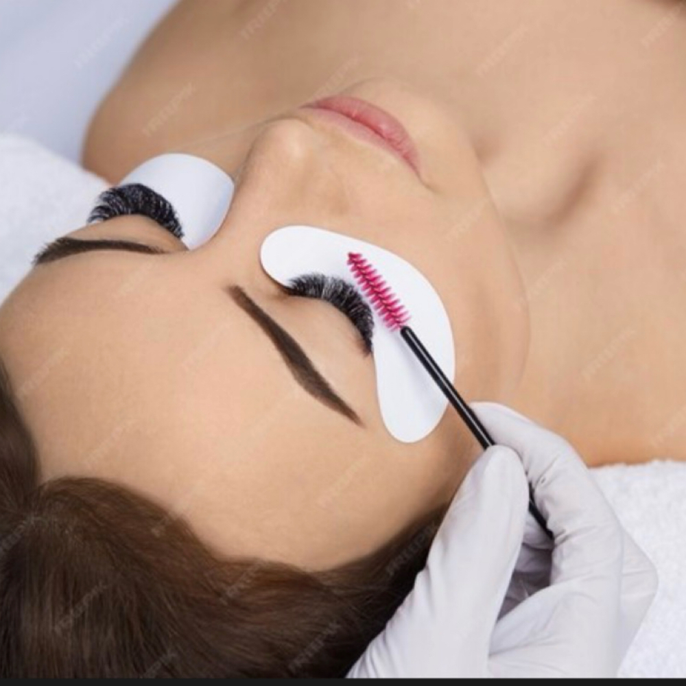 Lash Tint at Faces By Marisa in Columbus, OH