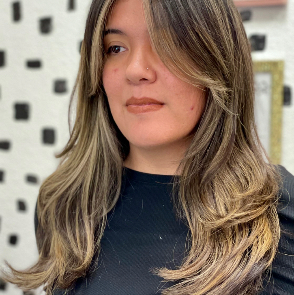 Wash and Style at The Corner Vault in Selma, TX