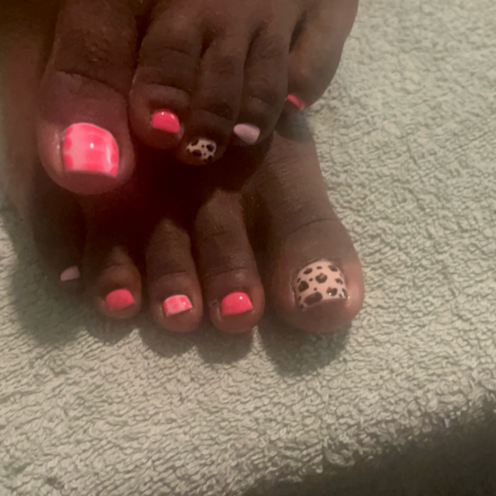 Shellac Polish Change at Nails By Leah-janay in Redford, MI