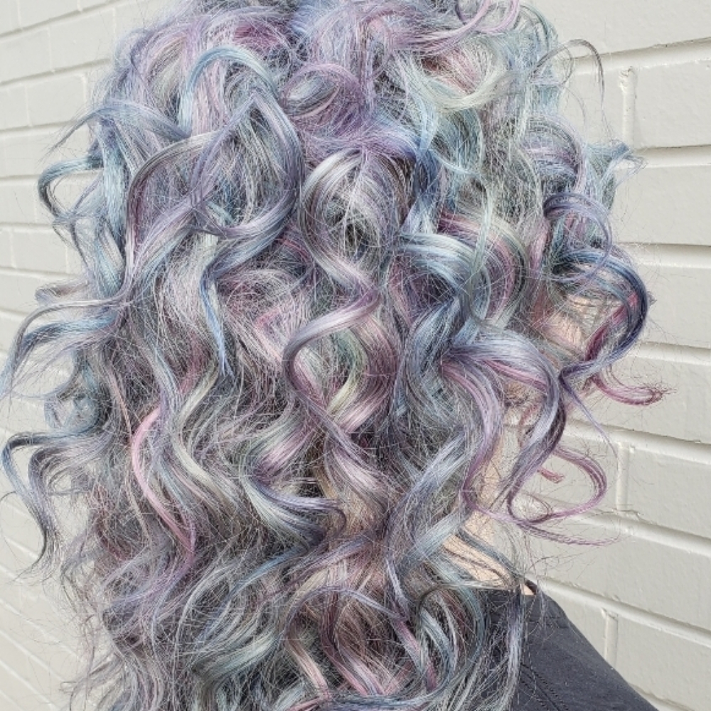 PulpRiot Bubble Technique at Little Red's Cut & Dye Salon in 74066
