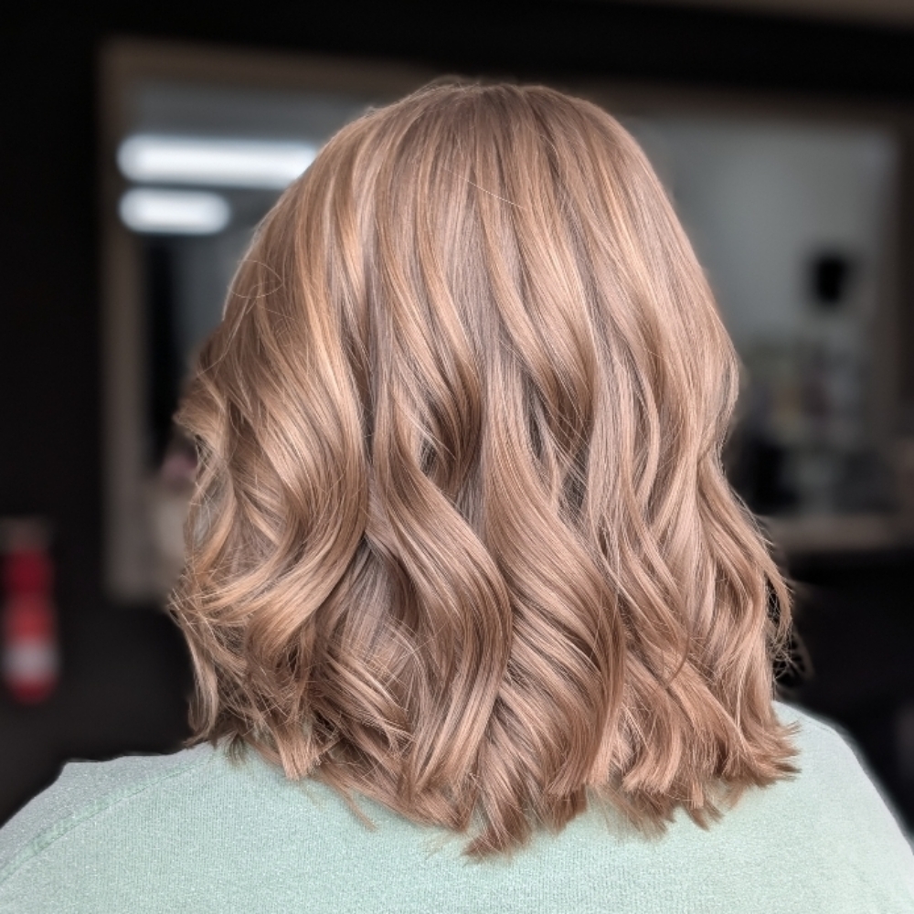 Wash, Blow-dry & Style